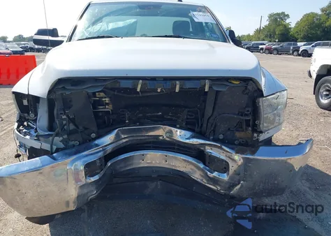 2018 Ram 2500 Tradesman 4X4 8' Box из США, поврежденный, VIN 3C6MR5AJ3JG282845